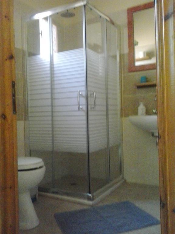 Gregory'S Village Plati  Room photo